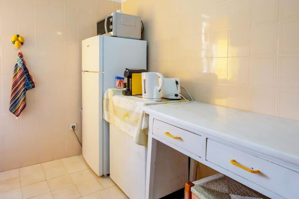 Cozy Apartment Near The Beach ปอร์ติเมา ภายนอก รูปภาพ